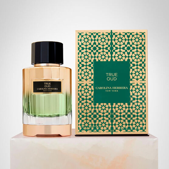 Perfume Carolina Herrera Confidential True Oud Feminino Eau de Parfum