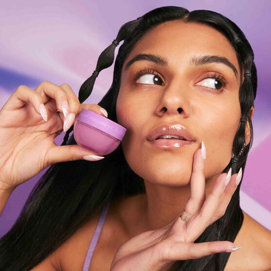 HIDRATANTE LABIAL COM HIALURONICO GLOW RECIPE PLUM PLUMP